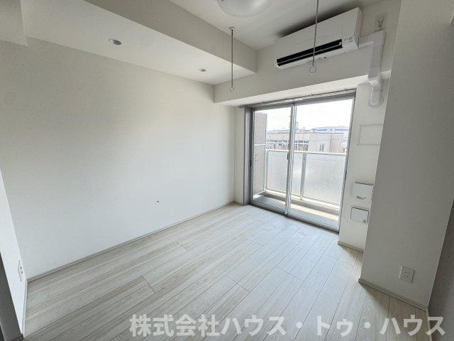 LIMERESIDENCE　KITAMATSUDOの居間・リビング