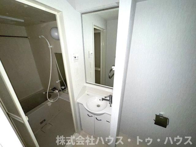 LIMERESIDENCE　KITAMATSUDOの洗面所
