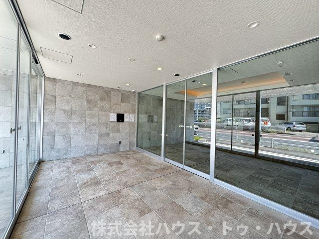 LIMERESIDENCE　KITAMATSUDOのエントランス