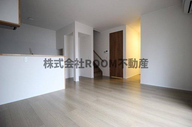 マカロンの洋室|広々とした洋室です