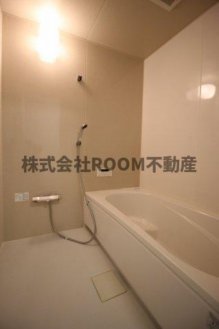 マカロンの浴室|お風呂で日々の疲れを落としましょう