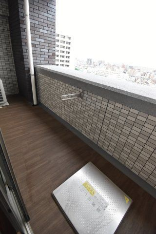 プレジオ帝塚山のバルコニー