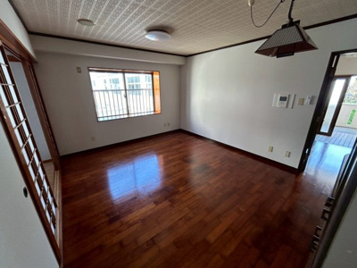  | マンション識名12