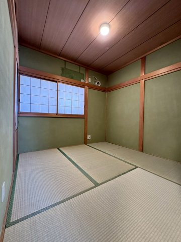 門真市江端町の和室|和室4.5帖です。このお家は全居室に収納スペースあります。