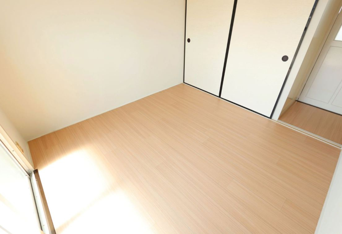 ビレッジハウス筑後【キャッシュバック対象物件】の寝室|開放的な寝室です