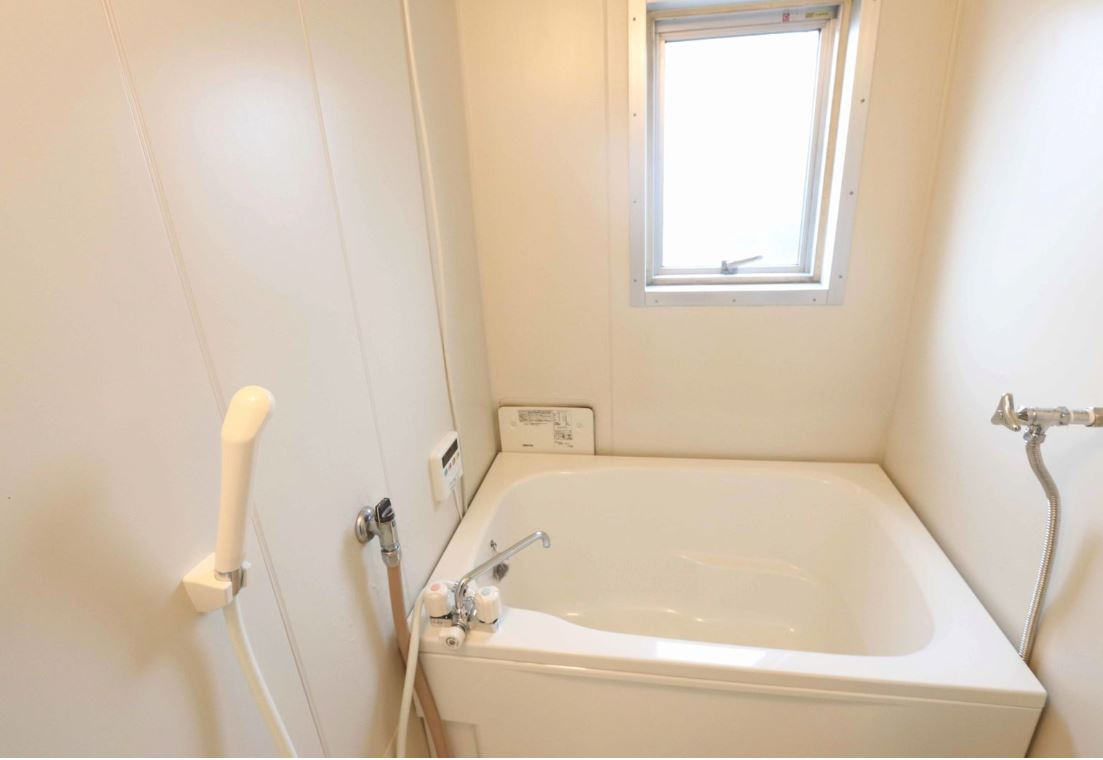 ビレッジハウス筑後【キャッシュバック対象物件】の浴室|ゆったり過ごせるお風呂です