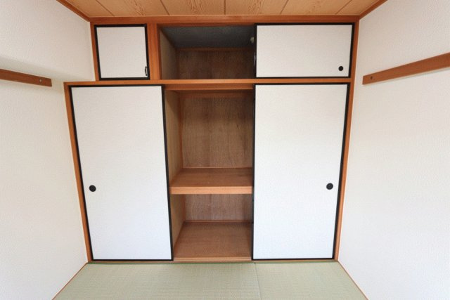 ビレッジハウス筑後【キャッシュバック対象物件】の収納|便利な収納スペースです