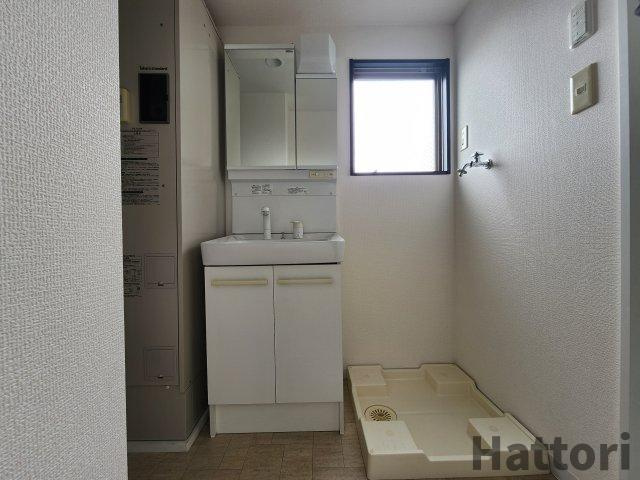 ラ・ヴィ江坂イーストの洗面所