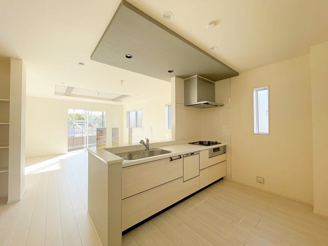 新築戸建・新築建売　福島市笹谷大谷地　笹谷小・信陵中のキッチン|食器洗乾燥機付きのキッチンで家事の時短と快適な生活を実現できます！