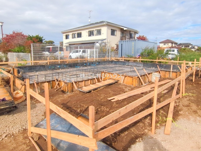 上尾市須ヶ谷　新築一戸建て　グラファーレ　01