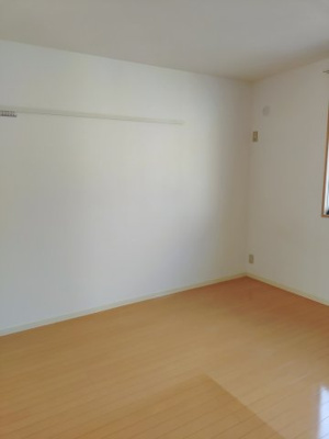 【寝室】 | フォルカスⅡＡ棟 | 2F北側洋室7.5帖