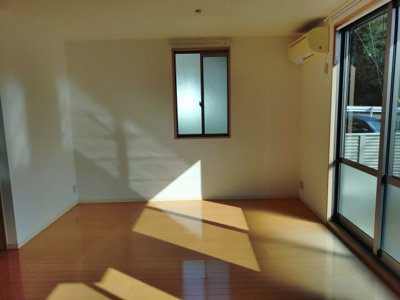 【居間・リビング】 | フォルカスⅡＡ棟 | 南面リビング13.4帖