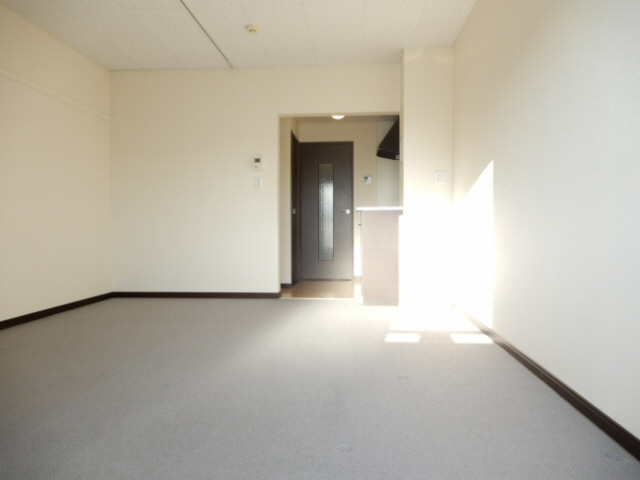 明石市藤江のアパートの子供部屋