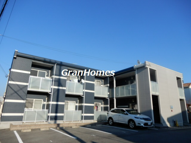 明石市藤江のアパートの外観