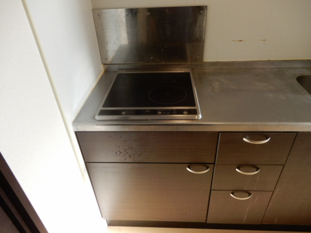 明石市藤江のアパートのキッチン