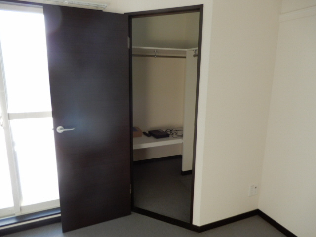 明石市藤江のアパートの収納