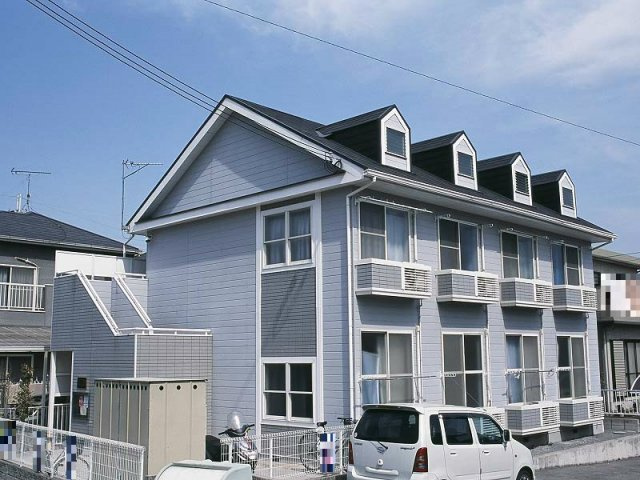 レオパレスプティメゾン雅の外観
