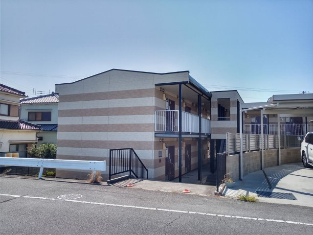 加古郡播磨町古宮のアパートの外観