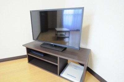 レオネクストリヴェール長田のキッチン|実際と異なるテレビの場合がございます。