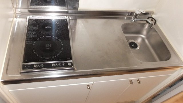 レオパレスＢＯＳＨＵＫＥ水木のキッチン|広めのキッチン