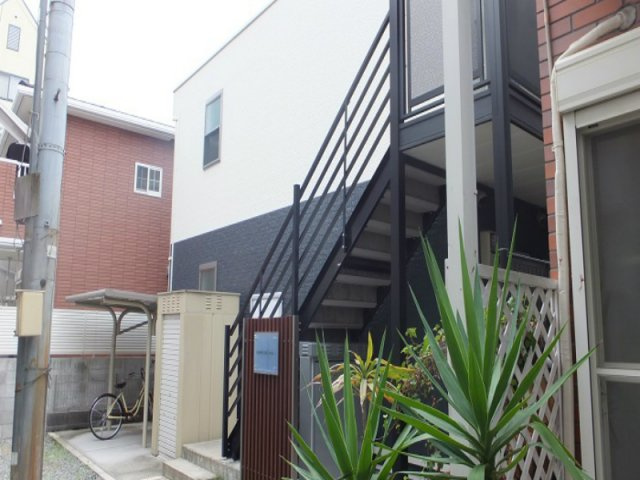 神戸市兵庫区水木通５丁目のアパート