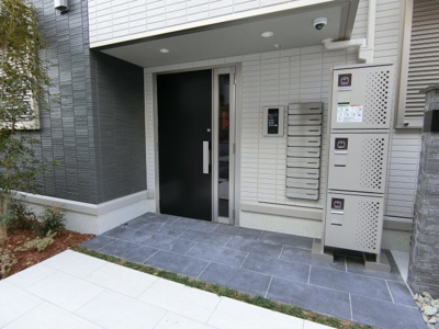 【エントランス】 | クラシスト堺東