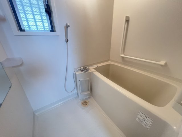 Pista魚住町の浴室