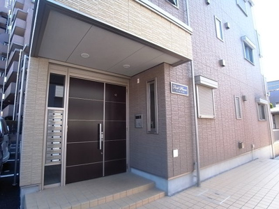 【エントランス】 | ファースト プレイス　ShaMaison