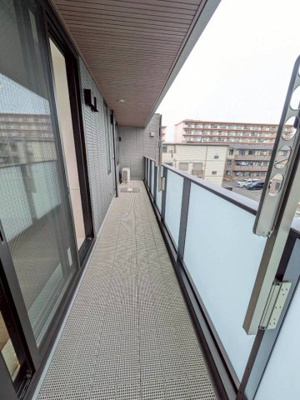 【バルコニー】 | メゾンクレール谷在家 | ※同タイプの別のお部屋の写真です