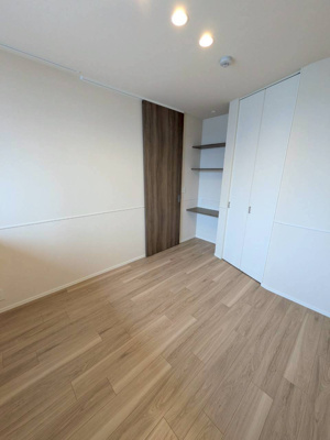 【洋室】 | メゾンクレール谷在家 | ※同タイプの別のお部屋の写真です