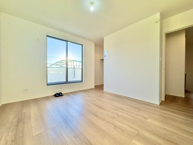 中央区雄踏町山崎の洋室|約7.25帖洋室！主寝室にオススメです！