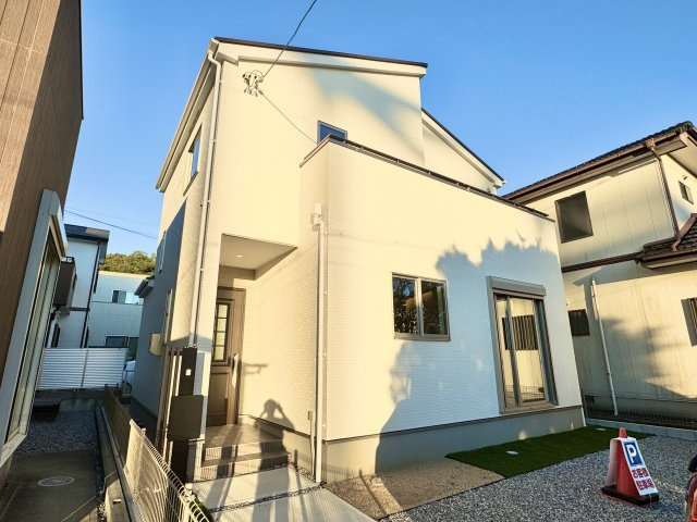 中央区雄踏町山崎の外観|白を基調としたナチュラルな外観♪　