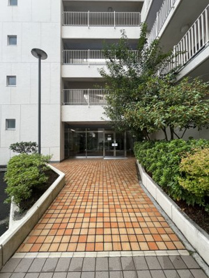 【エントランス】 | 東急ドエル宮崎台フェニックス | 建物の内部です