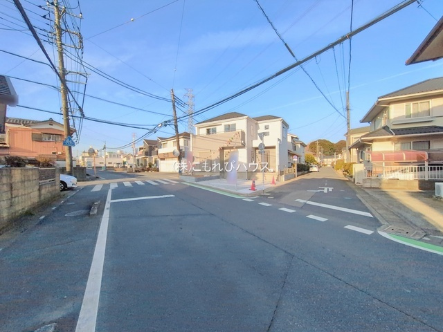北本市二ツ家　2期　新築一戸建て　グラファーレ　01の前面道路含む現地写真|撮影：'25/11/07