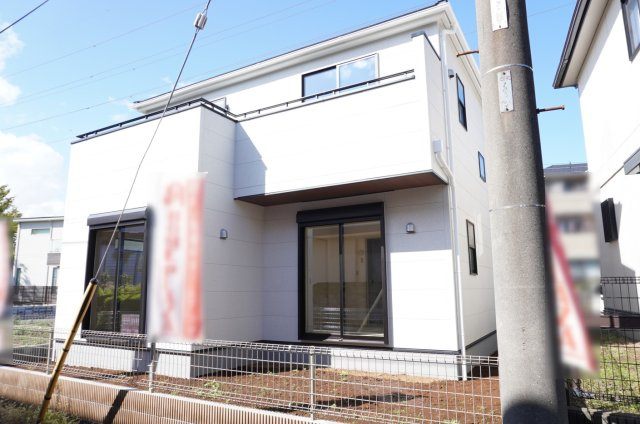 草加市青柳4丁目 新築分譲住宅の外観