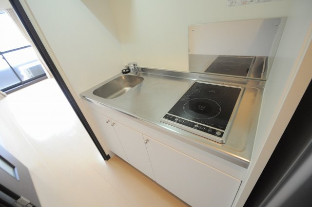 三木市自由が丘本町１丁目のアパートのキッチン