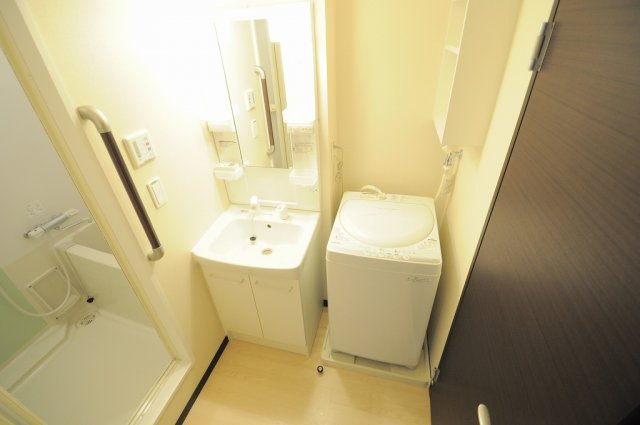 三木市自由が丘本町１丁目のアパートの内装