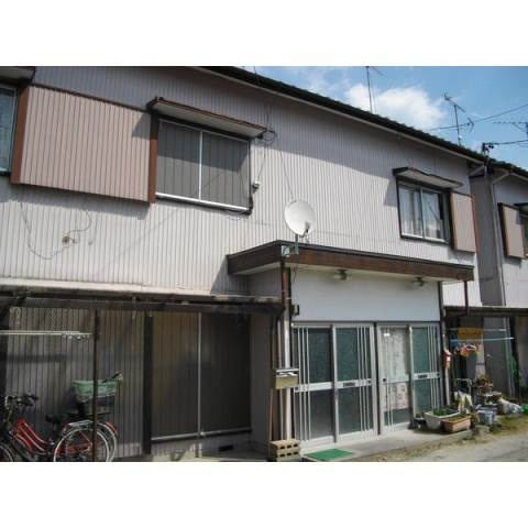 永田アパートの外観