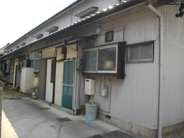 永田アパートの外観