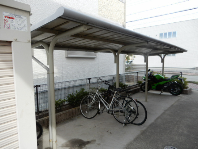 明石市二見町西二見駅前２丁目のアパートのその他共用部分