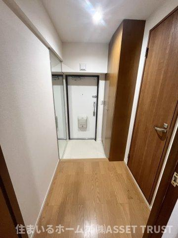 代々木スカイハイツの玄関