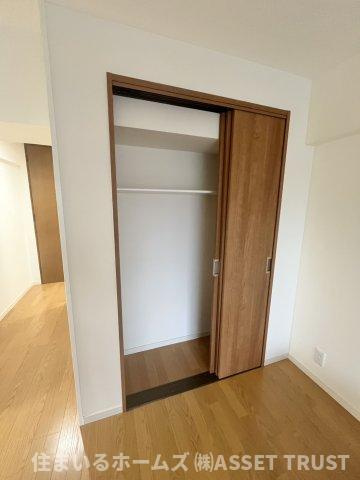 代々木スカイハイツの収納|リビングダイニングの収納です