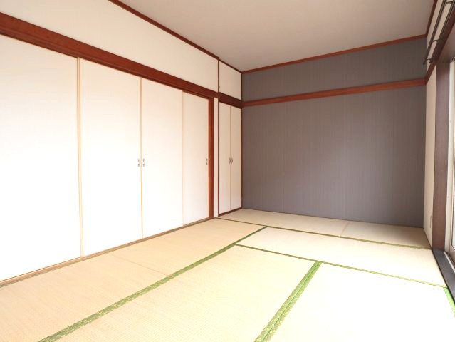 清水コーポの和室