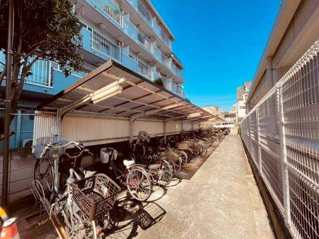 【駐輪場】 | 桜台フラワーホーム | マンション駐輪場：2025年11月現在複数空き有ります