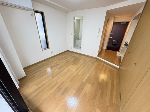 K.M BLDGのその他