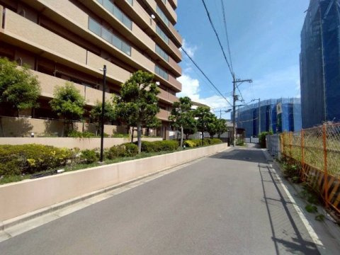 シャーメゾンサイビータの周辺