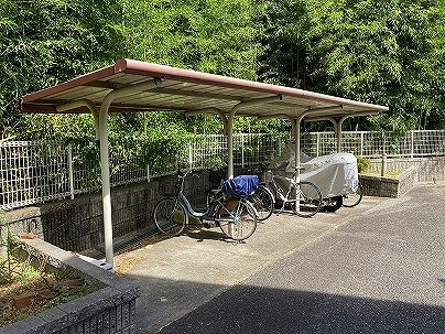 神戸市西区伊川谷町別府のアパートのその他|駐輪場