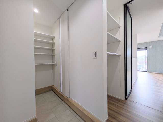 神戸市垂水区霞ヶ丘３丁目新築戸建Ａ号地の収納