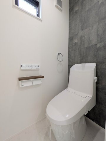 神戸市垂水区霞ヶ丘３丁目新築戸建Ａ号地のトイレ