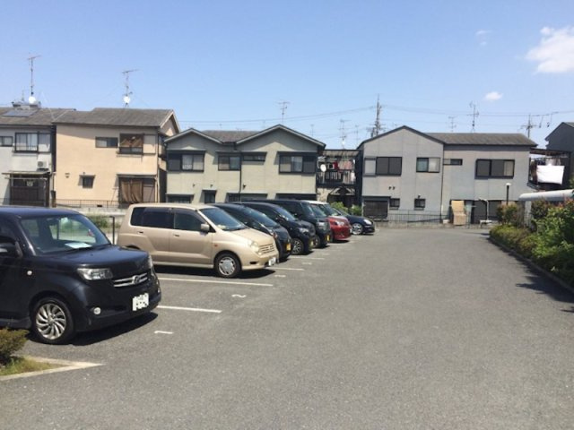 ハートフォードMの駐車場